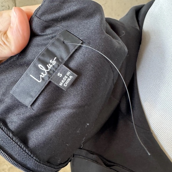 Lulu’s Make a Toast Black Off-the-Shoulder Cutout Midi Dress Womens Small NWOT - Picture 9 of 9